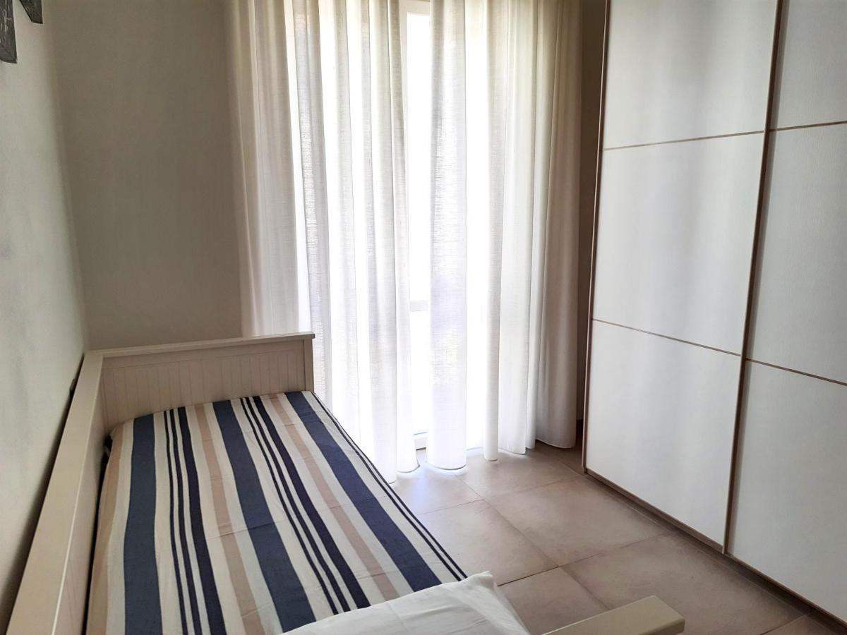 ヴィアレッジョCasa Di Nicolaアパートメント エクステリア 写真